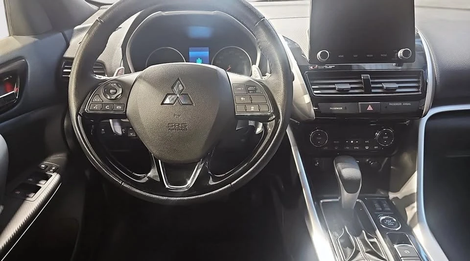 2023 Mitsubishi Eclipse Cross - Image 18 of 20