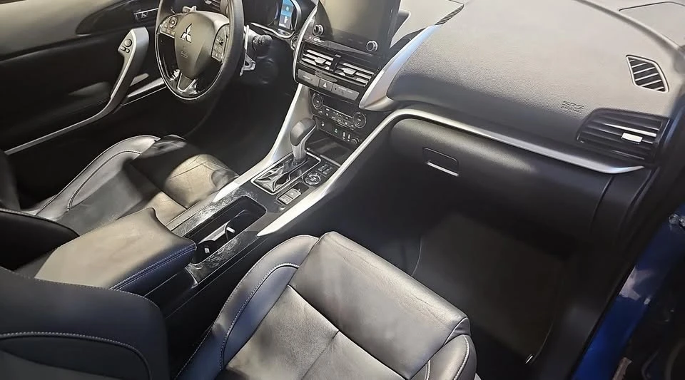 2023 Mitsubishi Eclipse Cross - Image 16 of 20