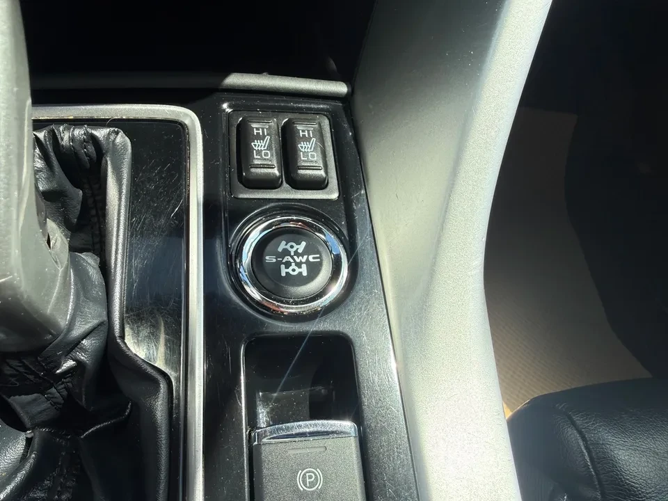 2023 Mitsubishi Eclipse Cross - Image 18 of 18
