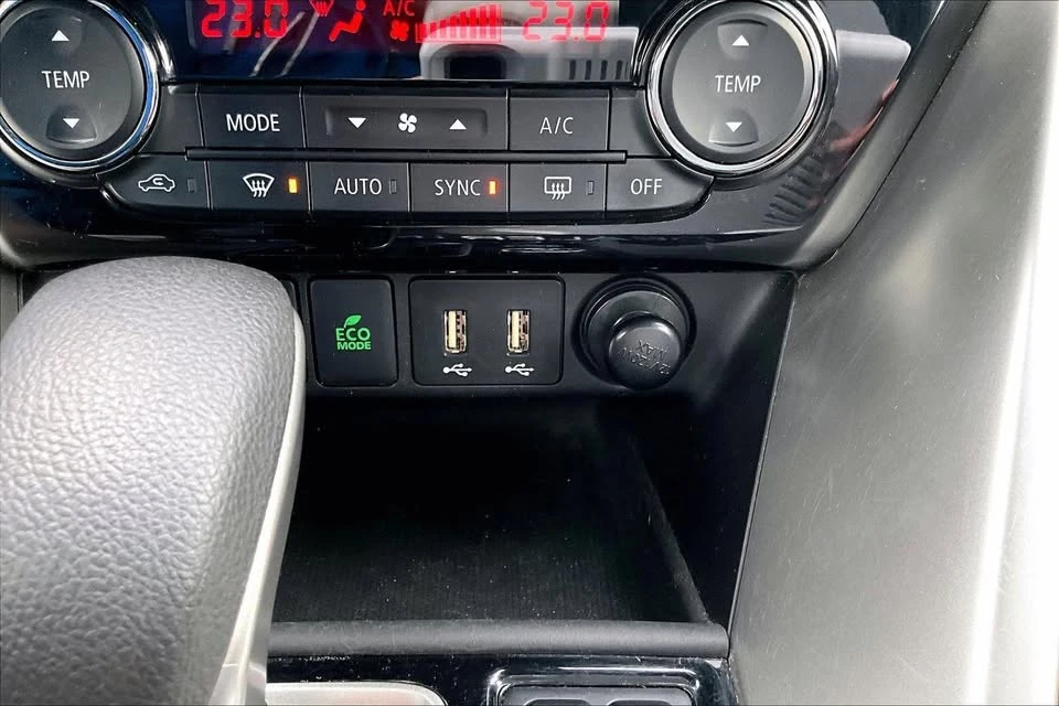 2023 Mitsubishi Eclipse Cross - Image 18 of 20