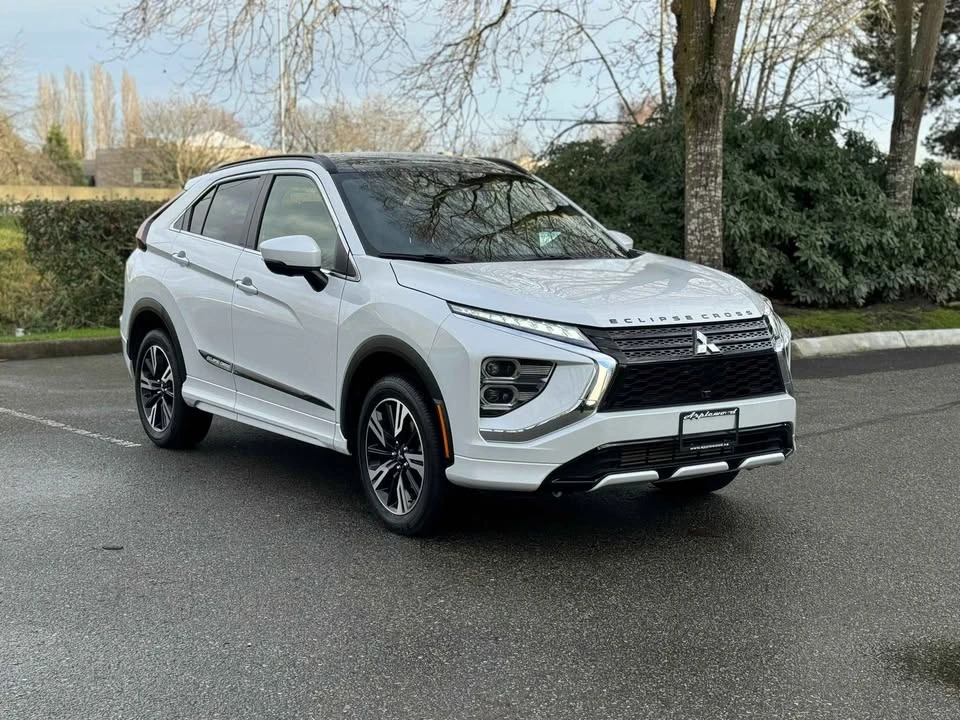 2023 Mitsubishi Eclipse Cross - Image 4 of 9