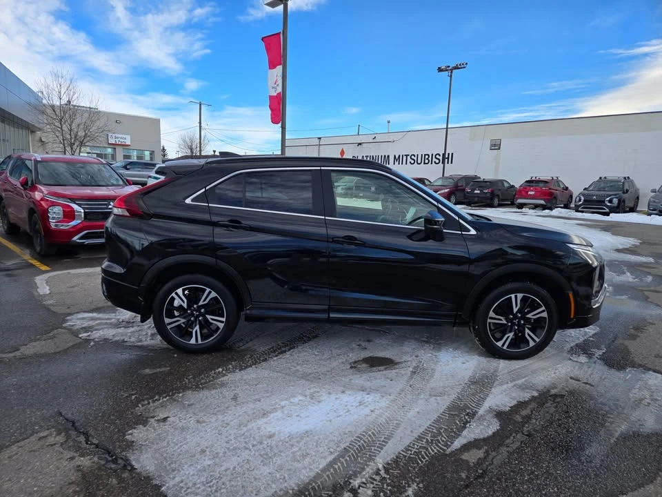 2023 Mitsubishi Eclipse Cross - Image 8 of 20