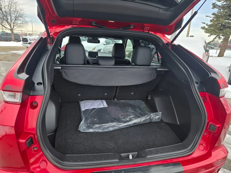 2023 Mitsubishi Eclipse Cross - Image 9 of 20