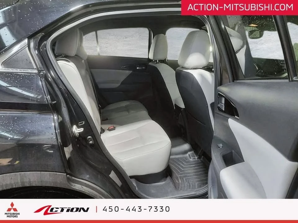 2023 Mitsubishi Eclipse Cross - Image 13 of 20