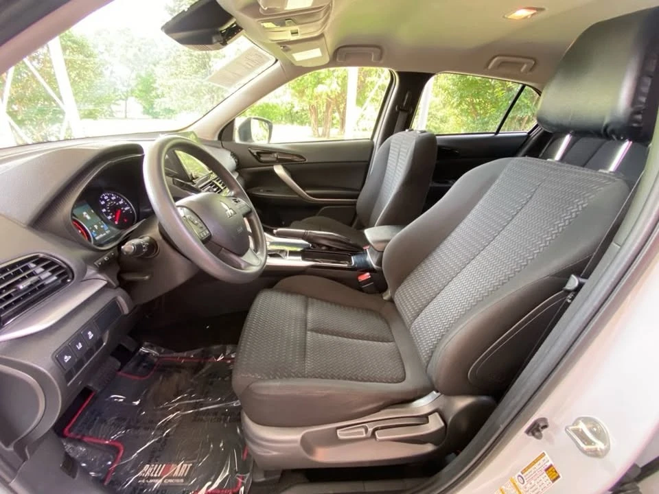2023 Mitsubishi Eclipse Cross - Image 9 of 19