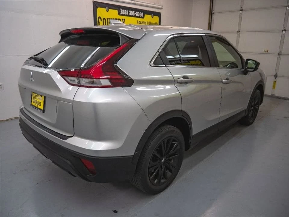 2023 Mitsubishi Eclipse Cross - Image 5 of 9
