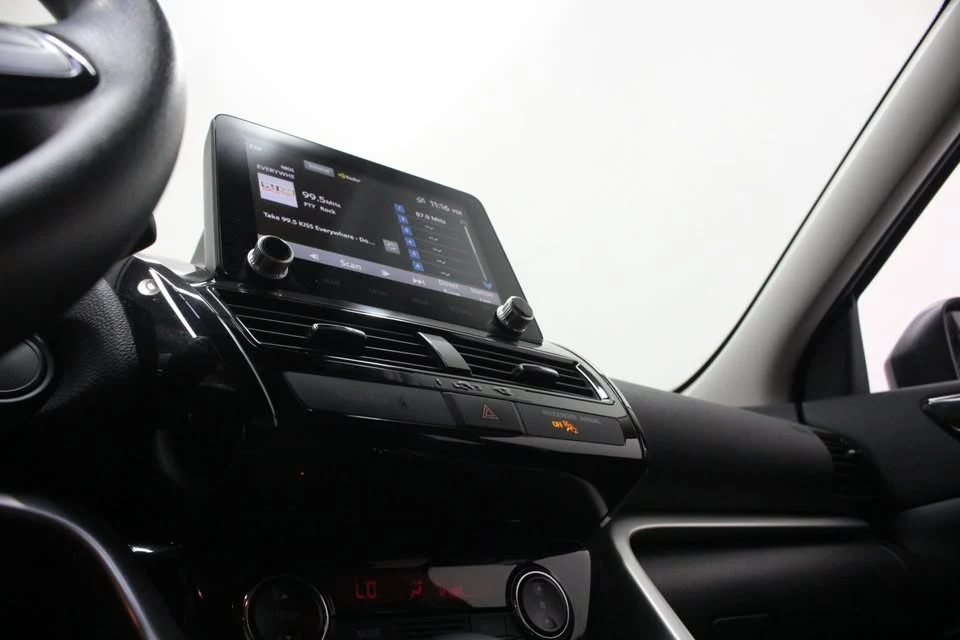 2023 Mitsubishi Eclipse Cross - Image 16 of 20