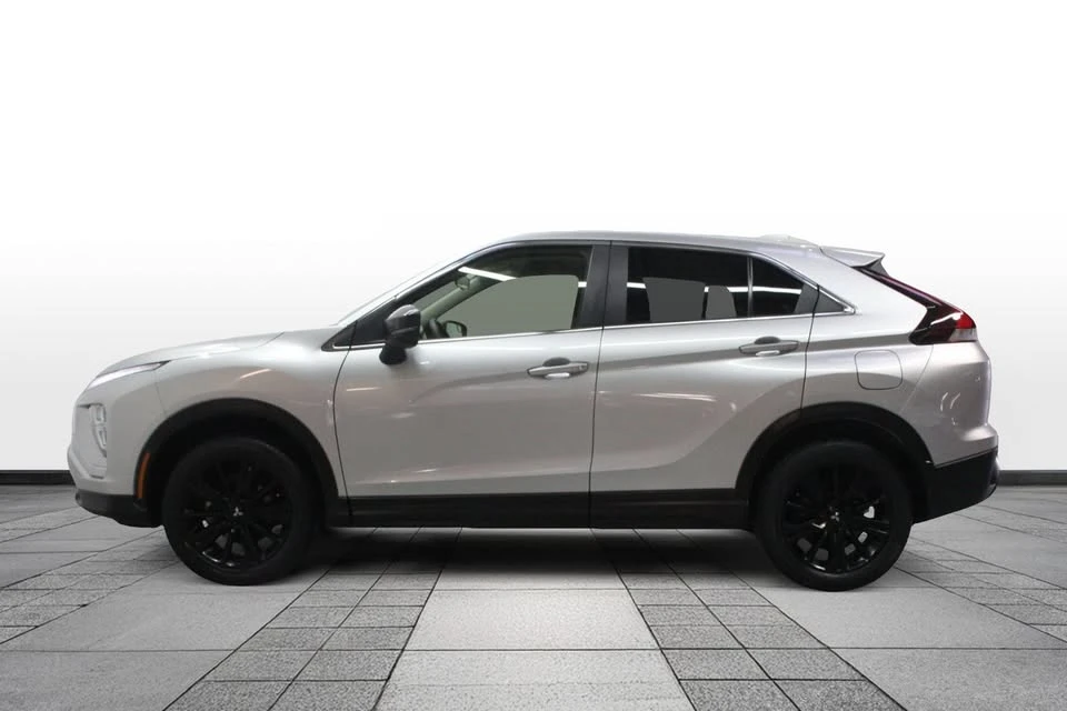 2023 Mitsubishi Eclipse Cross - Image 4 of 20