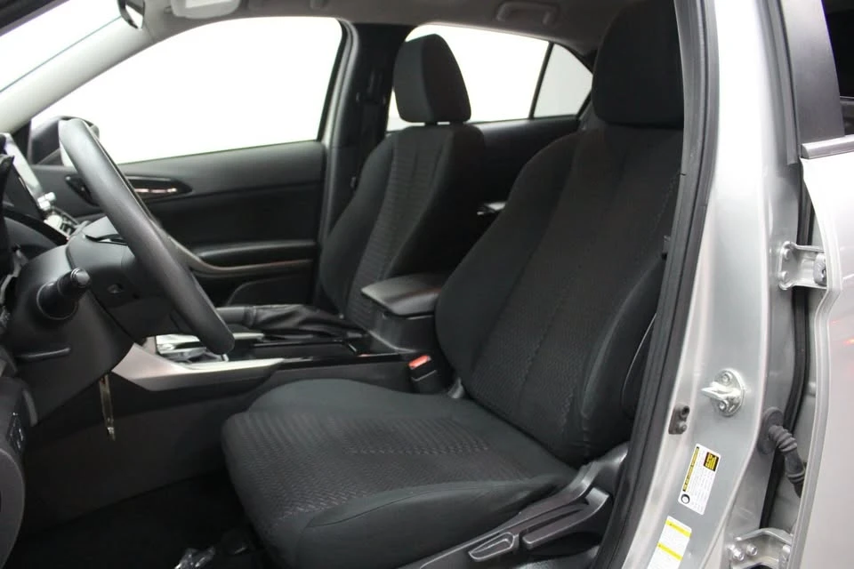 2023 Mitsubishi Eclipse Cross - Image 8 of 20