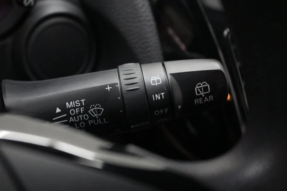 2023 Mitsubishi Eclipse Cross - Image 14 of 20
