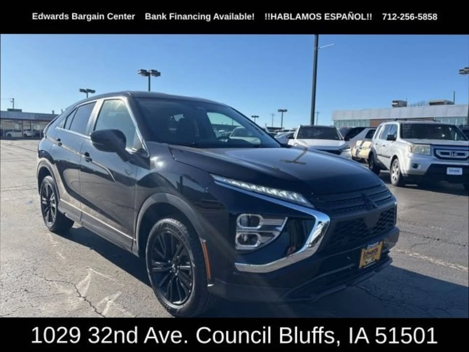 2023 Mitsubishi Eclipse Cross - Image 2 of 20