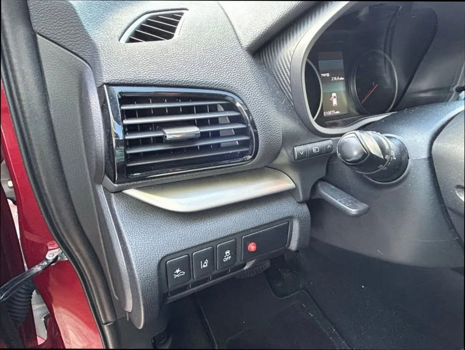 2023 Mitsubishi Eclipse Cross - Image 15 of 19