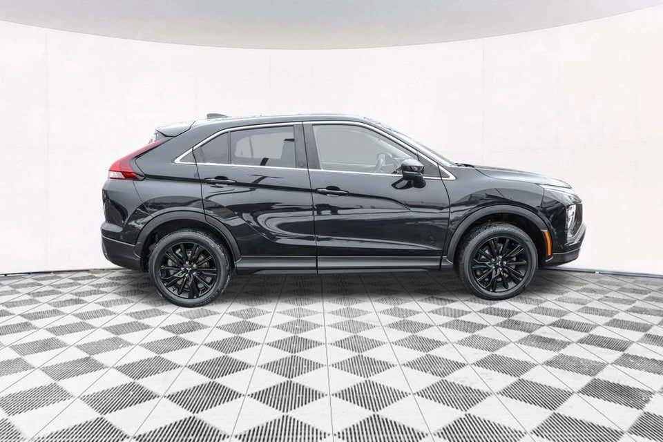2023 Mitsubishi Eclipse Cross - Image 8 of 12