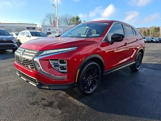 2023 Mitsubishi Eclipse Cross - Image 2 of 20