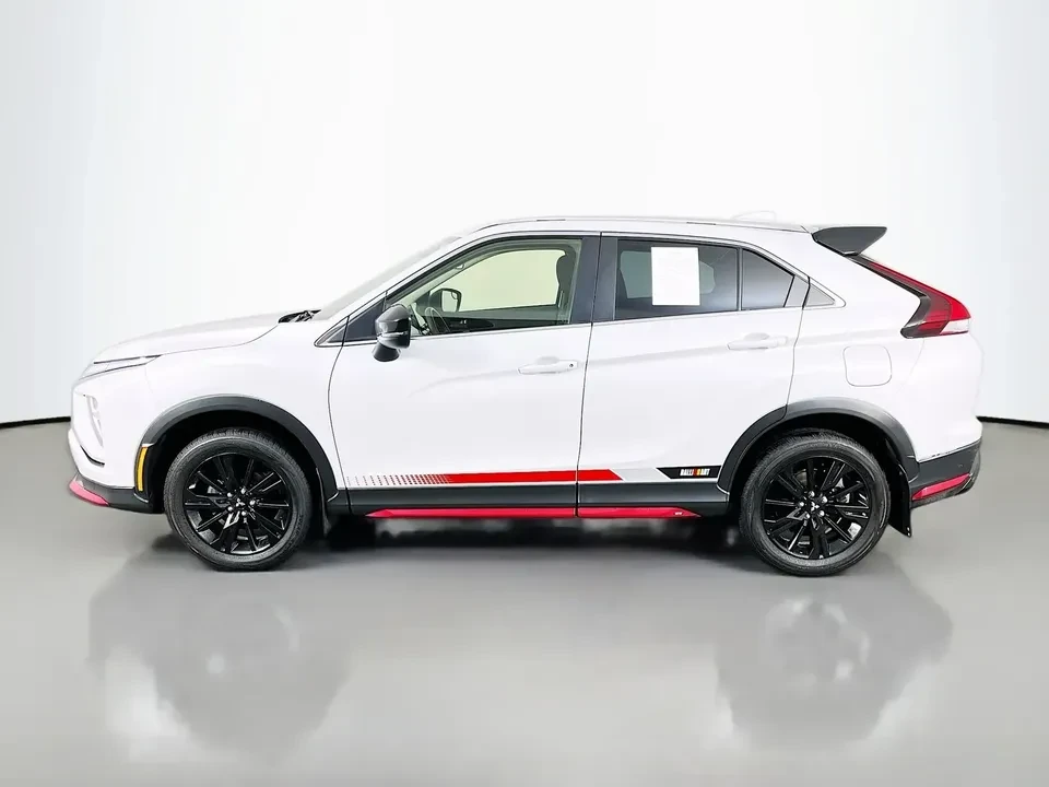 2023 Mitsubishi Eclipse Cross - Image 3 of 12