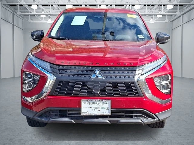 2023 Mitsubishi Eclipse Cross - Image 2 of 4