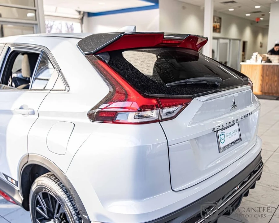 2023 Mitsubishi Eclipse Cross - Image 14 of 20