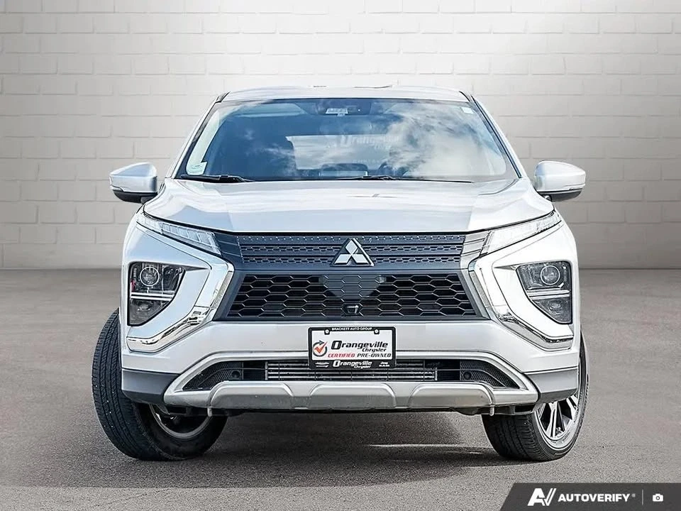 2023 Mitsubishi Eclipse Cross - Image 2 of 12