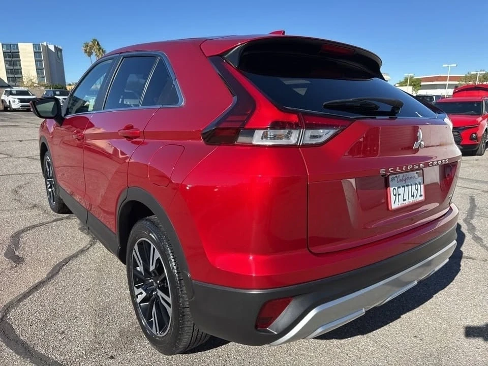 2023 Mitsubishi Eclipse Cross - Image 4 of 19