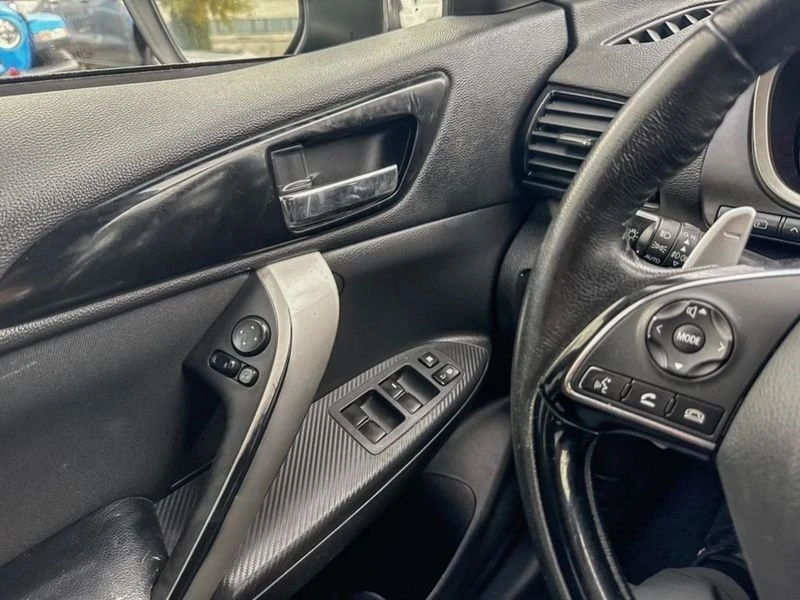 2023 Mitsubishi Eclipse Cross - Image 7 of 19