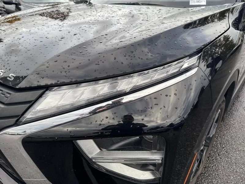 2023 Mitsubishi Eclipse Cross - Image 13 of 19