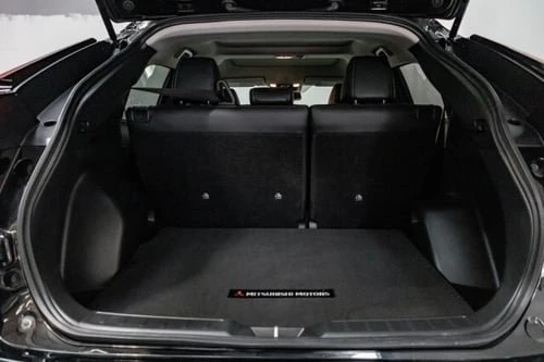 2023 Mitsubishi Eclipse Cross - Image 9 of 10