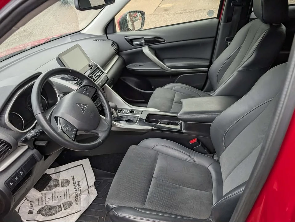 2023 Mitsubishi Eclipse Cross - Image 5 of 6
