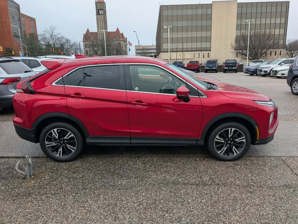 2023 Mitsubishi Eclipse Cross - Image 2 of 6