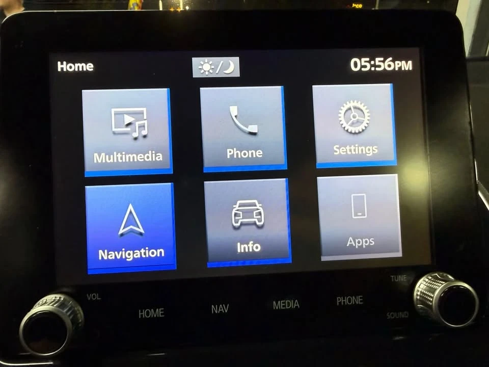 2023 Mitsubishi Eclipse Cross - Image 17 of 20