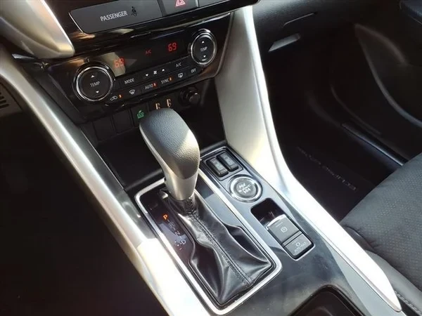 2023 Mitsubishi Eclipse Cross - Image 11 of 11