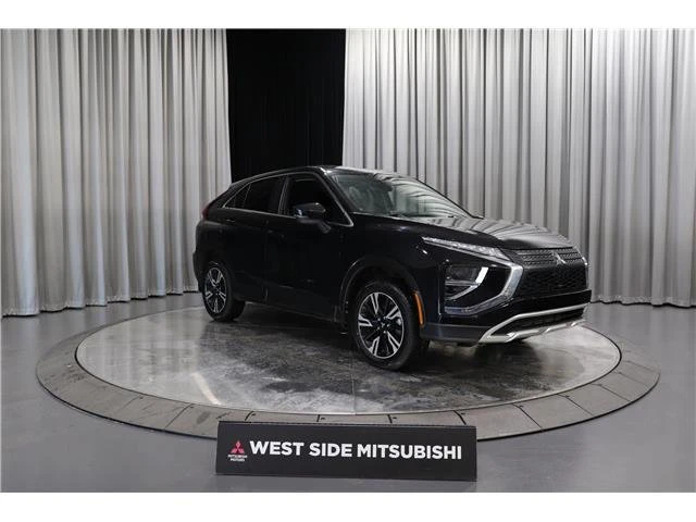 2023 Mitsubishi Eclipse Cross - Image 4 of 19