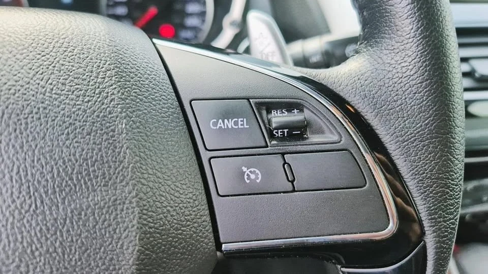 2023 Mitsubishi Eclipse Cross - Image 13 of 20