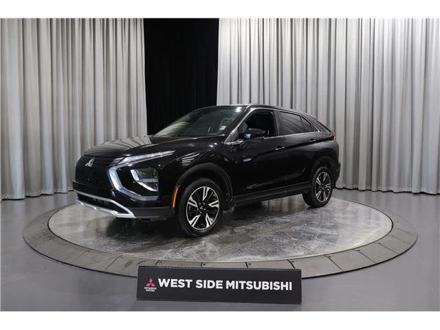 2023 Mitsubishi Eclipse Cross - Image 2 of 19
