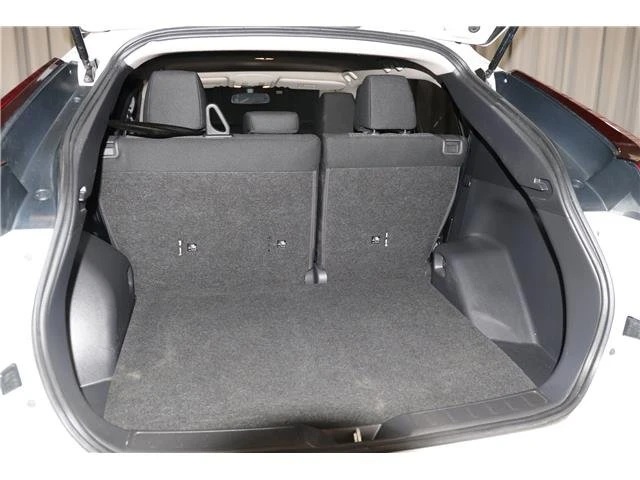 2023 Mitsubishi Eclipse Cross - Image 8 of 19