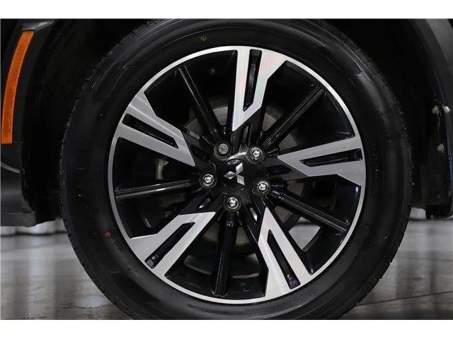 2023 Mitsubishi Eclipse Cross - Image 7 of 19