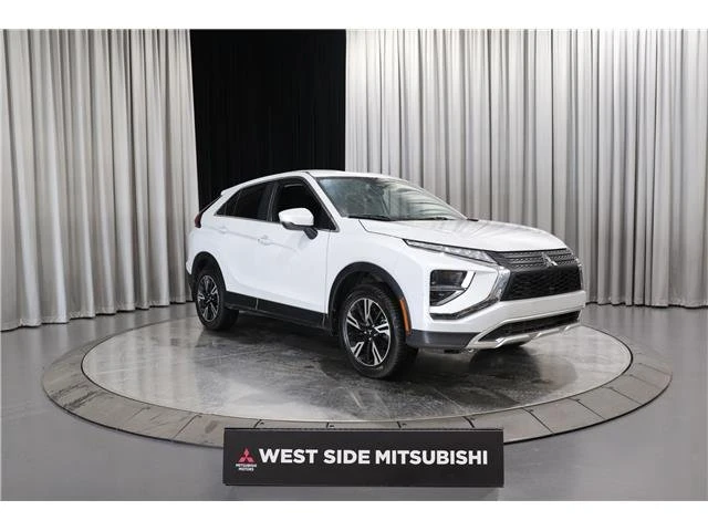 2023 Mitsubishi Eclipse Cross - Image 4 of 19