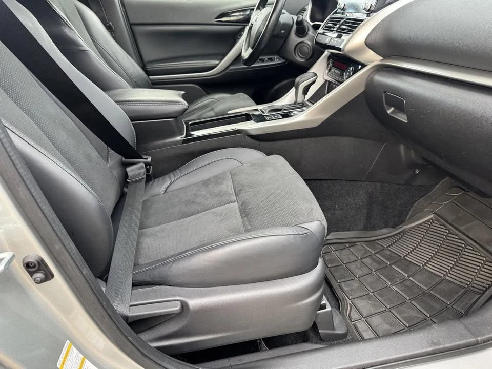 2023 Mitsubishi Eclipse Cross - Image 11 of 14