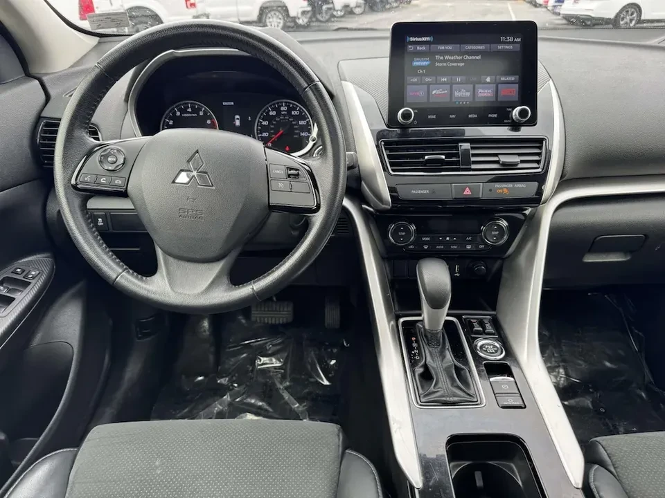 2023 Mitsubishi Eclipse Cross - Image 15 of 19