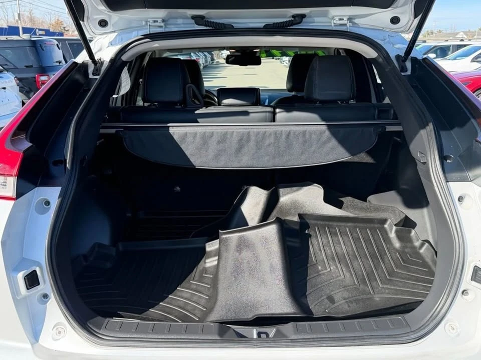 2023 Mitsubishi Eclipse Cross - Image 12 of 13