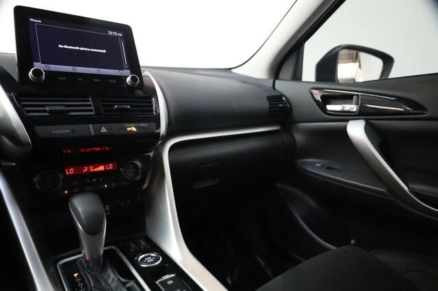 2023 Mitsubishi Eclipse Cross - Image 15 of 20