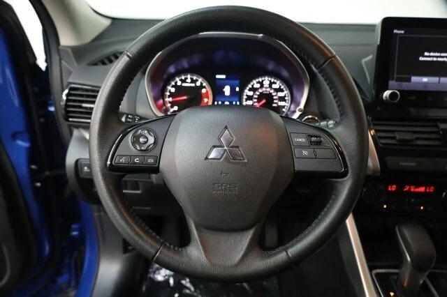 2023 Mitsubishi Eclipse Cross - Image 9 of 20