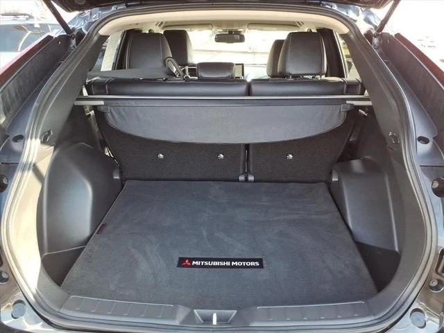 2023 Mitsubishi Eclipse Cross - Image 13 of 19