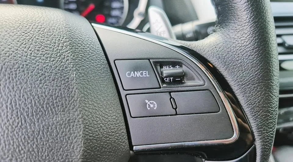 2023 Mitsubishi Eclipse Cross - Image 13 of 20