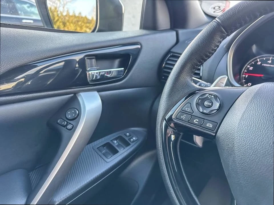 2023 Mitsubishi Eclipse Cross - Image 16 of 20