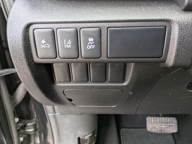 2023 Mitsubishi Eclipse Cross - Image 15 of 20