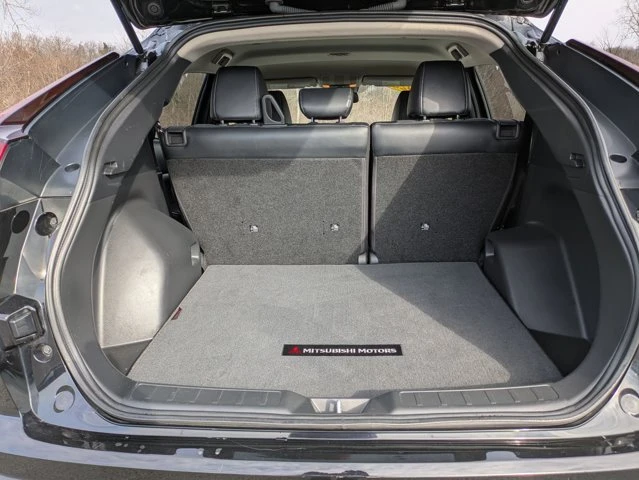 2023 Mitsubishi Eclipse Cross - Image 19 of 20