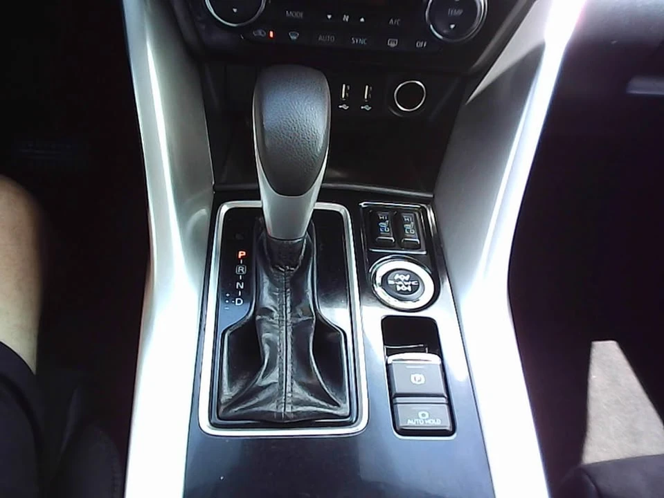 2023 Mitsubishi Eclipse Cross - Image 16 of 20