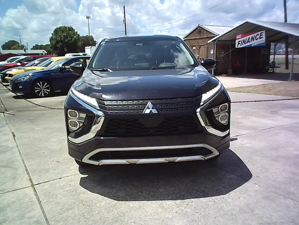 2023 Mitsubishi Eclipse Cross - Image 5 of 20