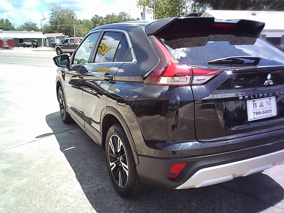 2023 Mitsubishi Eclipse Cross - Image 7 of 20