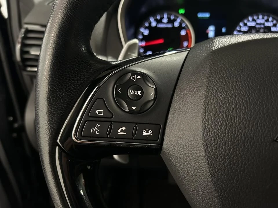 2023 Mitsubishi Eclipse Cross - Image 17 of 20